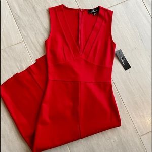 Lulu’s red dress